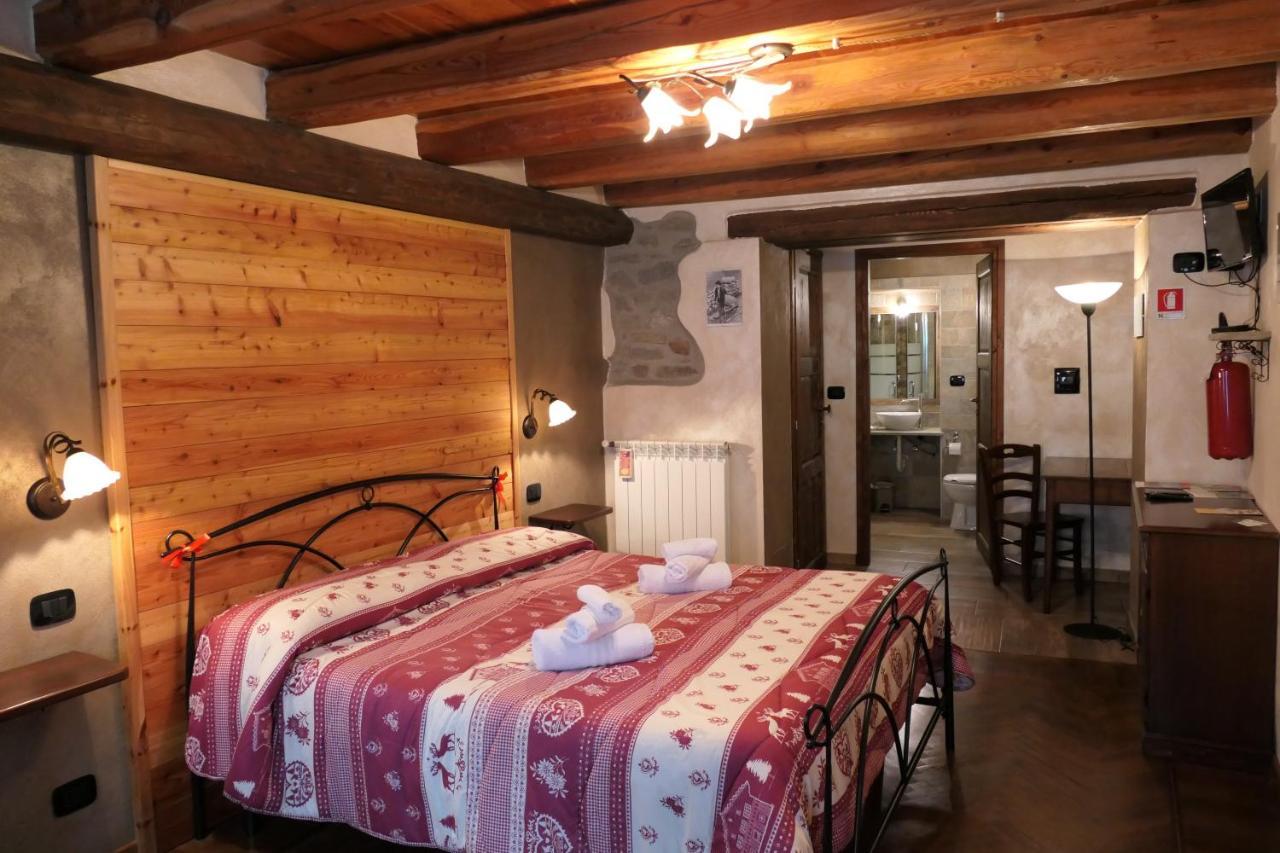 La Slitta Bed & Breakfast Roure Turin Bagian luar foto