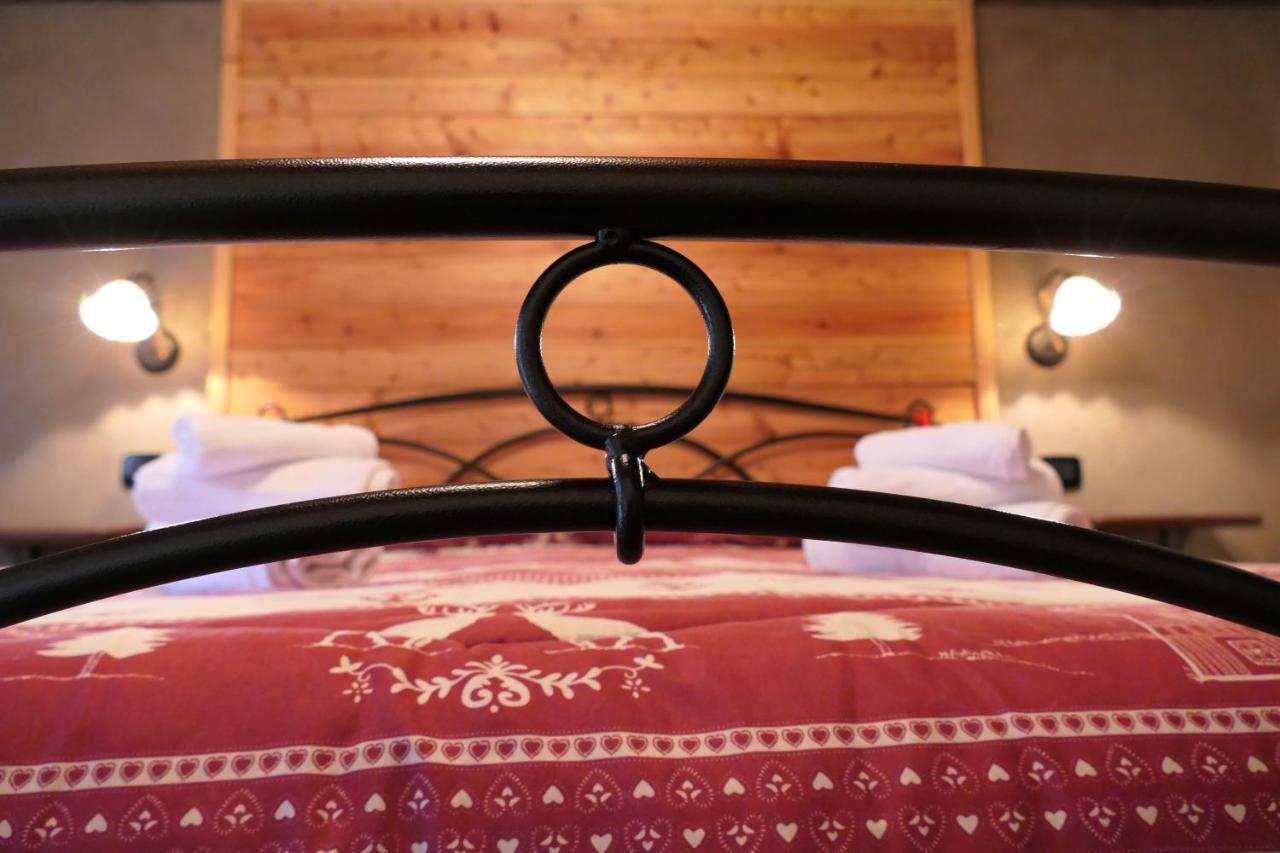 La Slitta Bed & Breakfast Roure Turin Bagian luar foto