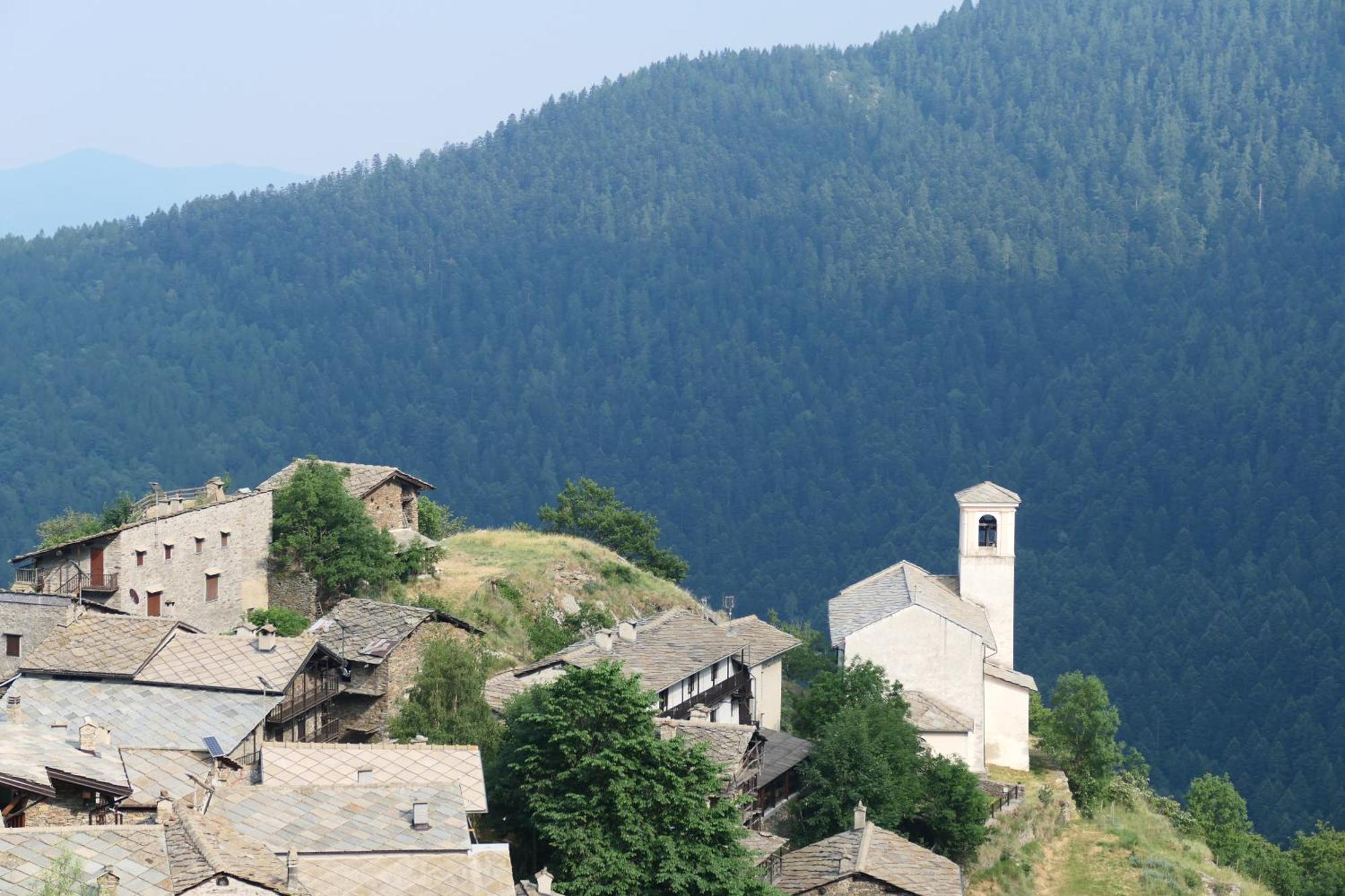 La Slitta Bed & Breakfast Roure Turin Bagian luar foto