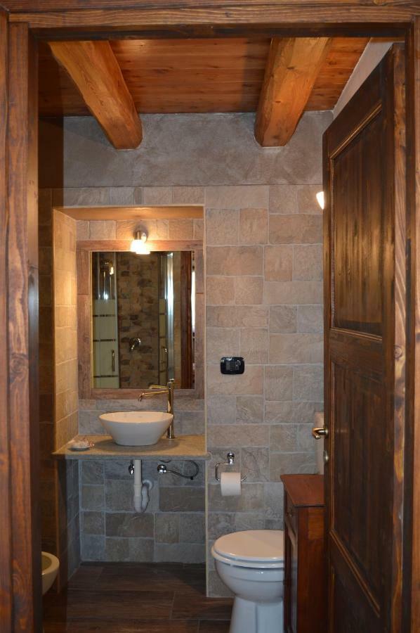 La Slitta Bed & Breakfast Roure Turin Bagian luar foto