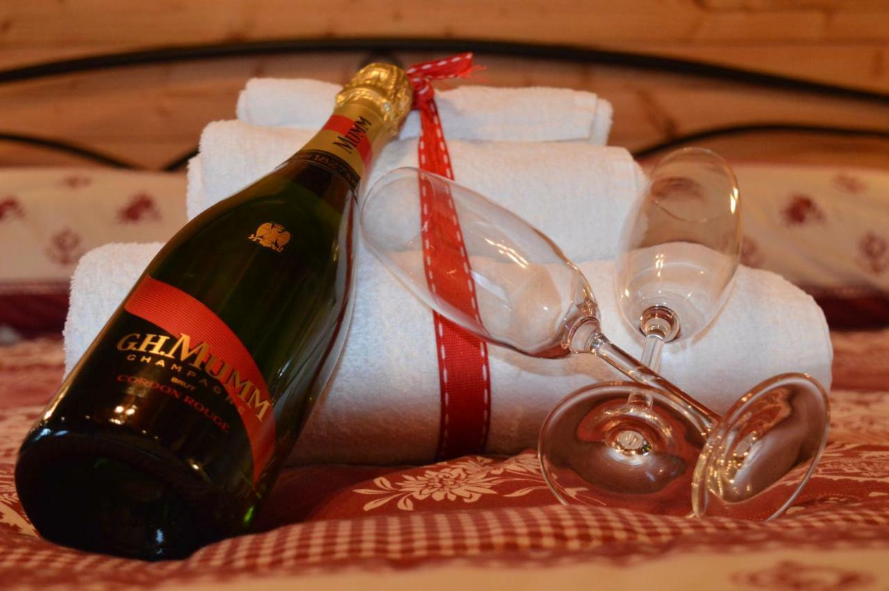 La Slitta Bed & Breakfast Roure Turin Bagian luar foto